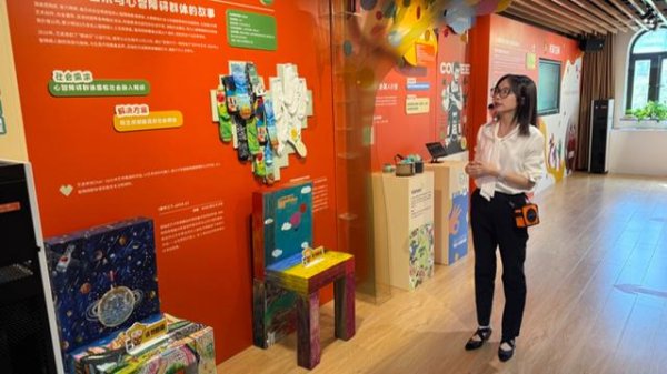 大牛配资网 上海多家社会组织与媒体交流座谈，探讨如何讲好公益故事